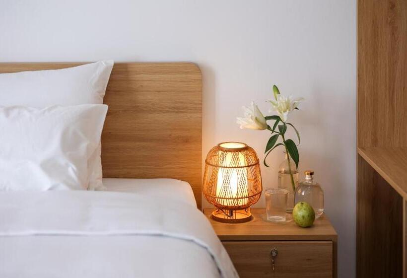 اتاق استاندارد با تخت بزرگ, Lemi   Homestay In Hue