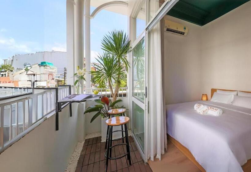اتاق لوکس با بالکن, Lemi   Homestay In Hue
