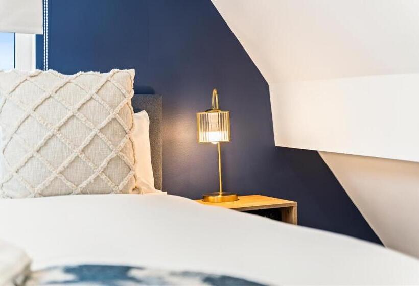 Апартаменты Пентхаус 1 Спальня, Bowles Hotels