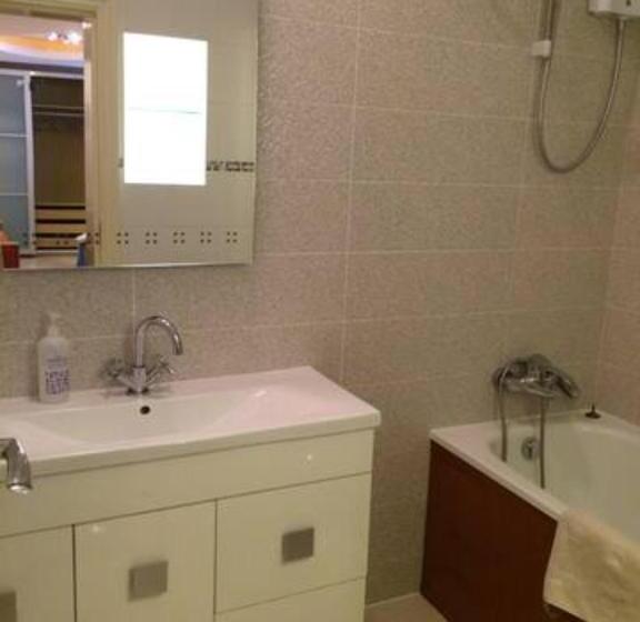 חדר סטנדרט לשלושה, Soho China Town Rooms
