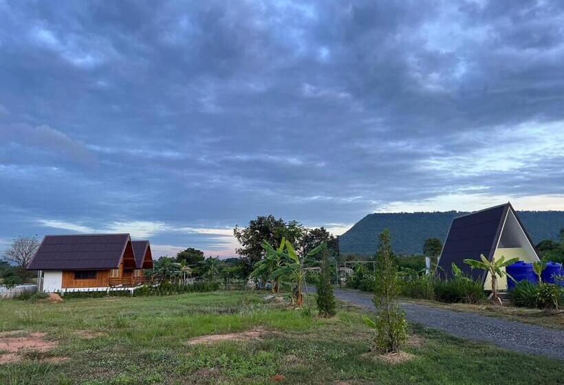 Номер Стандарт Вид на Горы, สวนเบอร์รีแคมป์ทนายจุฬา Berry Camp Korat
