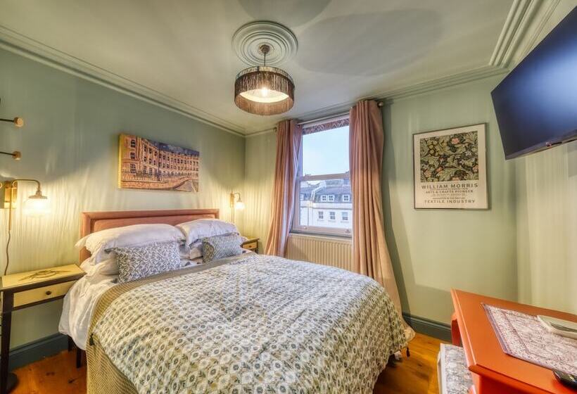StandaardKamer, The Bluebell