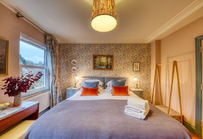 Familiekamer, The Bluebell