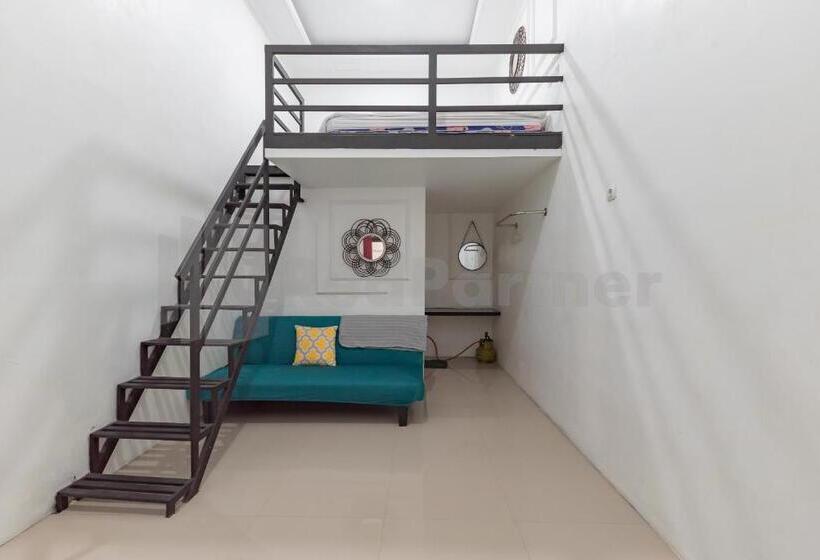 Номер Deluxe, Jm Guest House Lamaran Redpartner