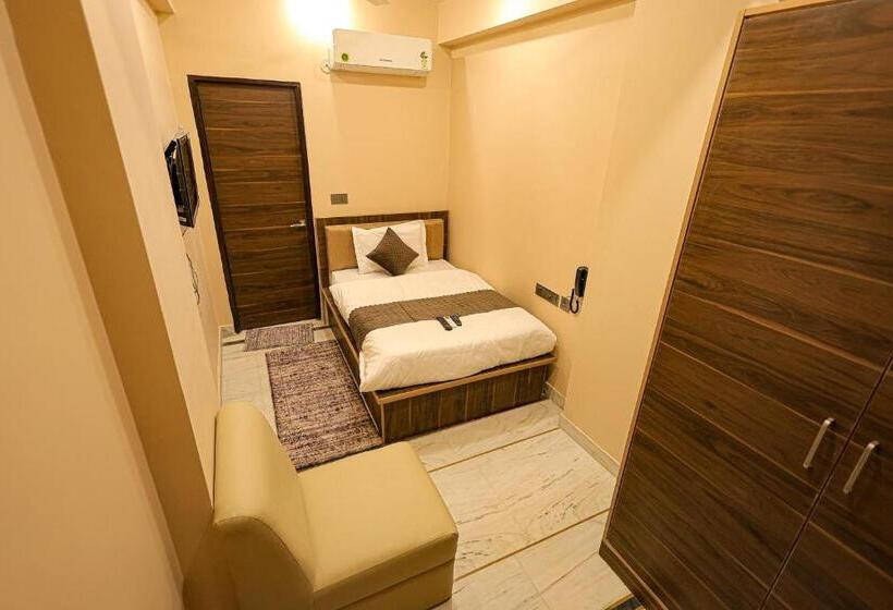 Номер Стандарт, Fabhotel Pearl Square