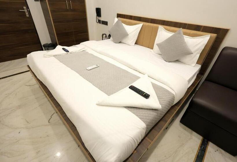 Номер Стандарт, Fabhotel Pearl Square