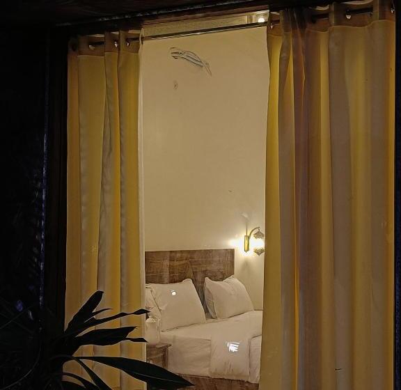 Номер Deluxe, Aranya Vilas, Ranthambhore