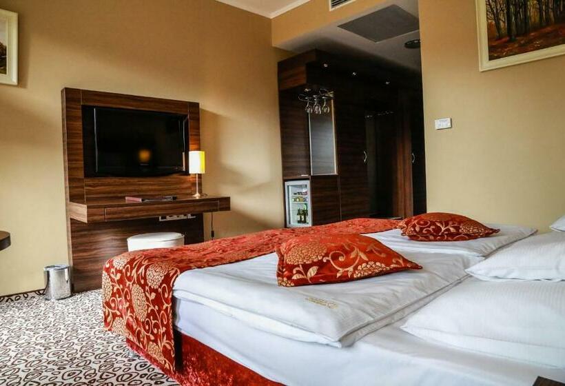 Номер Стандарт, Erdőspuszta Club Hotel Fenyves