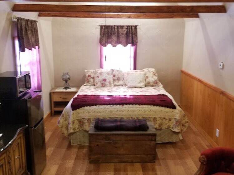 豪华小屋, Lonesome Dove Ranch