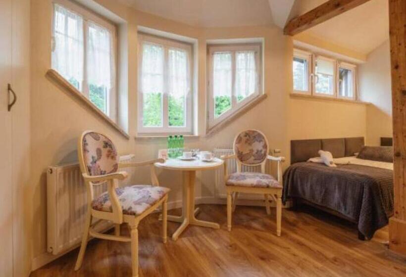 Номер Стандарт Трехместный, Villa Lessing
