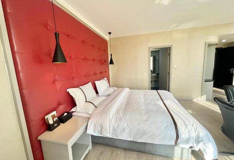 带城市景观的标准间, Tianshui Times Hotel Zhangjiagang