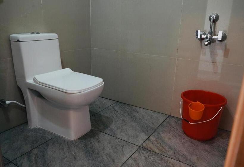 Номер Стандарт, Kalanad Residency
