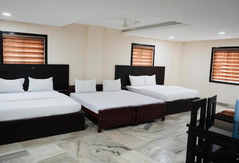 Семейный Номер, Kalanad Residency