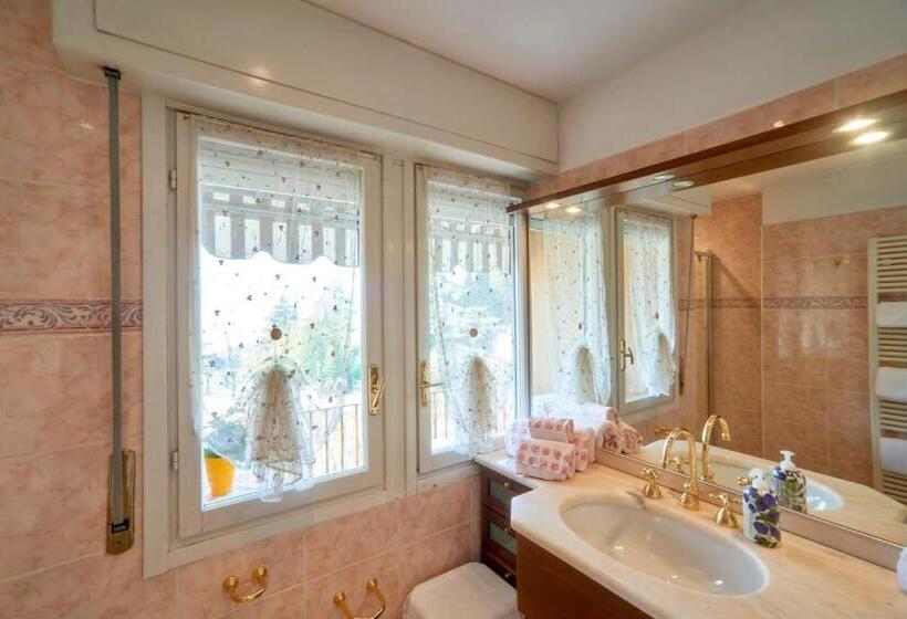 Номер Стандарт, Tosca House 2
