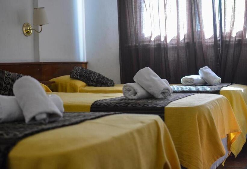 اتاق استاندارد سه نفره, Aguamarina
