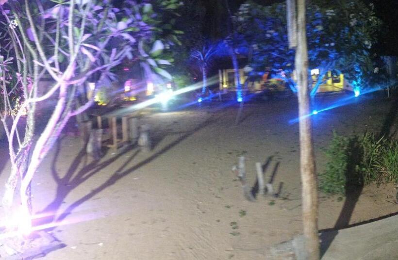 带阳台的豪华间, Moon Garden