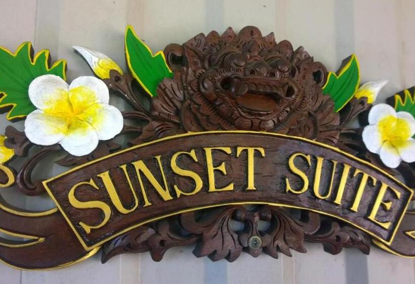 Люкс Повышенной Комфортности, Palmerston Sunset Retreat