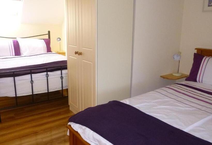 Трехместный Номер Deluxe Вид на Море, Cappa House B&b