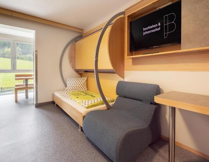 스탠다드 스튜디오, Jugendhotel Bachlehen Und Johanneshof