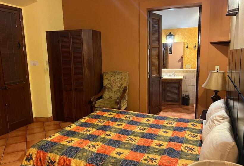 Chambre Standard, Alebrijes