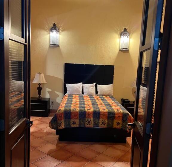 Chambre Standard, Alebrijes