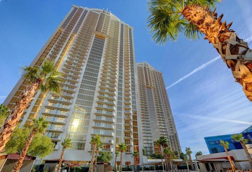 سوئیت با بالکن, 29th Ph Mgm Signature Suite With A Massive Balcony