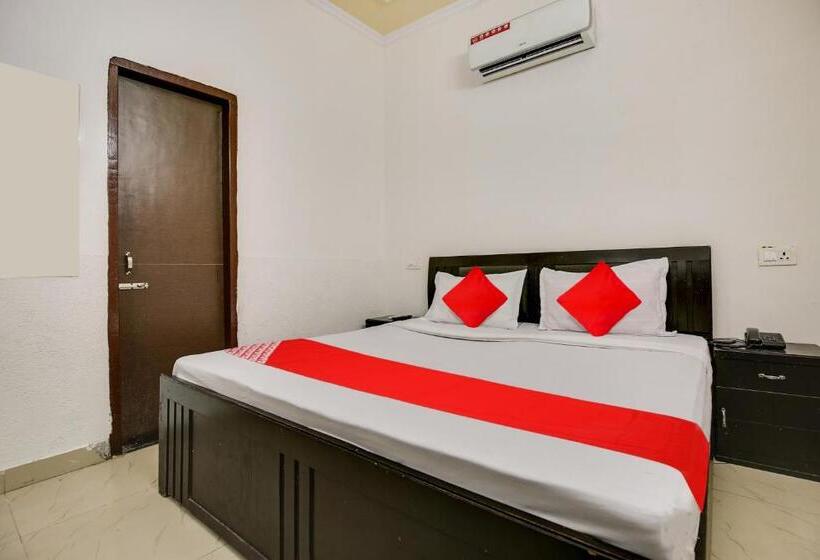 اتاق کلاسیک سه تخته, Oyo Hotel Rest Inn   78
