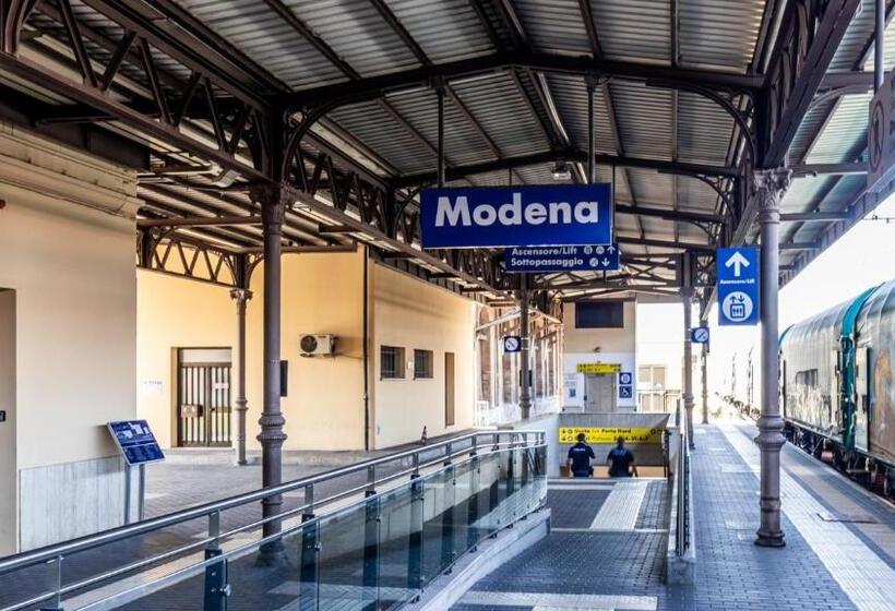 اتاق استاندارد با سرویس بهداشتی مشترک, Grand Central By Alloro Su Treno   Affitti Brevi Italia