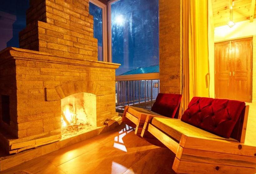 프레지덴셜 스위트, Shree Parijat Resort At Mukteshwar Hill Station With Himalayan View