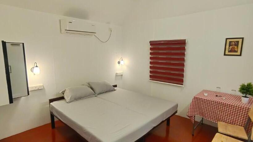 Номер Стандарт с Балконом, Coastal Cabana Marari