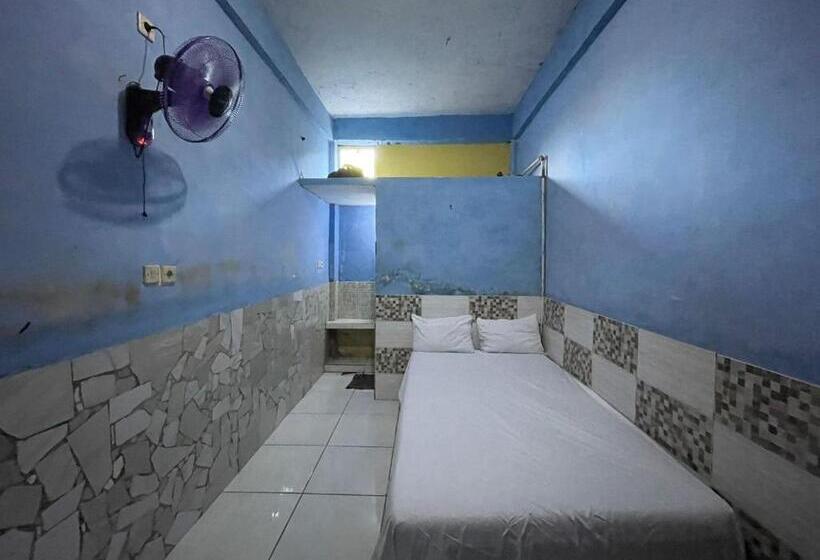 Номер Economy, Spot On 93555 Triple N Homestay