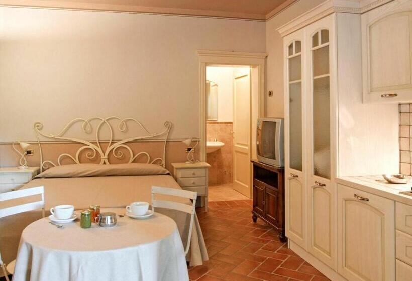 带露台的小型套房, Fonteluce Rooms & Family Lodges