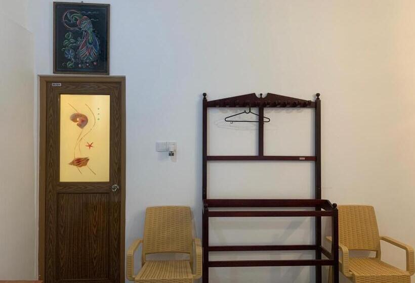 Номер Стандарт, Hamilton Tourist Rest
