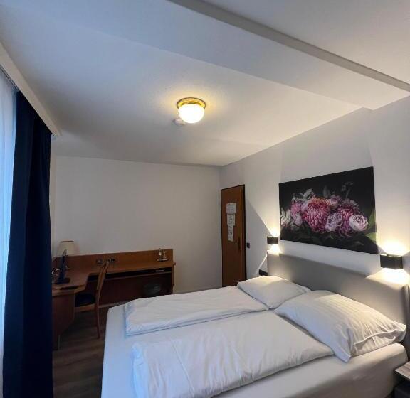 Номер Стандарт, 9 Enhof