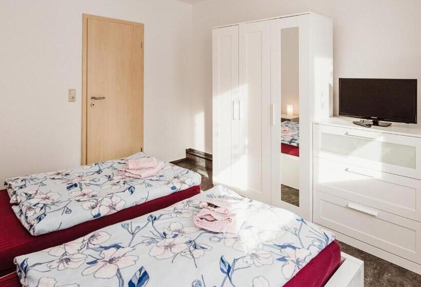 Апартаменты 1 Спальня Нижний Этаж, Rebentisch   Hotel Ferienwohnungen Restaurant