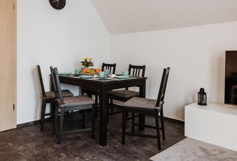 Апартаменты 1 Спальня с Балконом, Rebentisch   Hotel Ferienwohnungen Restaurant