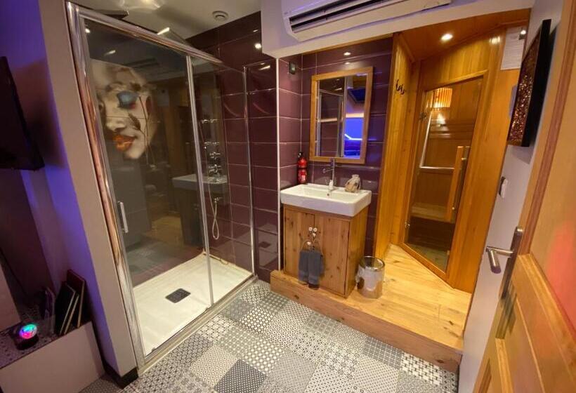 Номер Deluxe, à Home Love Spa, Le Plus Luxueux Parmi Nos 2 établissements