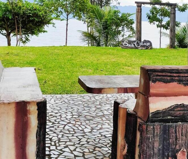 اتاق استاندارد با چشم‌انداز دریاچه, Sarah S Cottage Toba Samosir