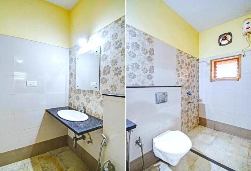 Номер Deluxe, Goroomgo Sr Palace Bhubaneswar A Luxury Collection Of Hotels   Best Hotel In Bhubaneswar