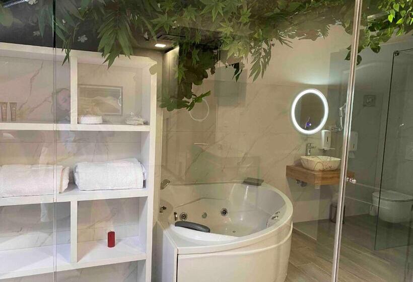 １ベッドルームアパートメント, Nest