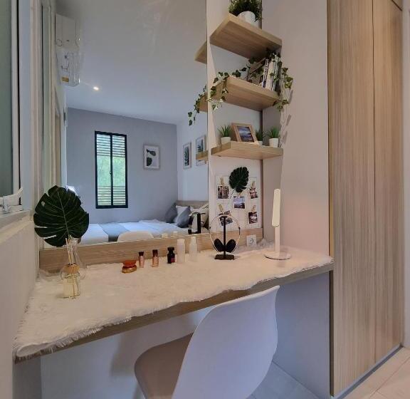 Номер Стандарт, Oyo Life 93387 Sunarmi House
