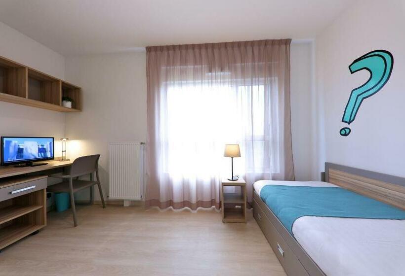 Студия Стандарт, Apparteo Bordeaux