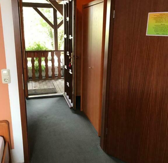 Классический Номер, Schröder S Motel
