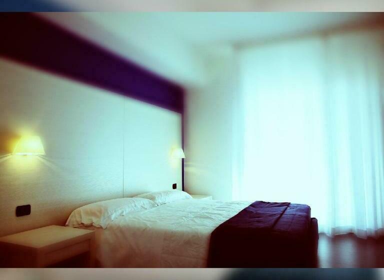 اتاق استاندارد با بالکن, Areté Luxury Room