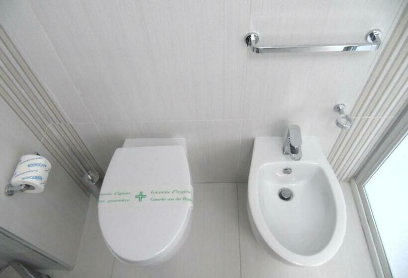 اتاق استاندارد با بالکن, Areté Luxury Room