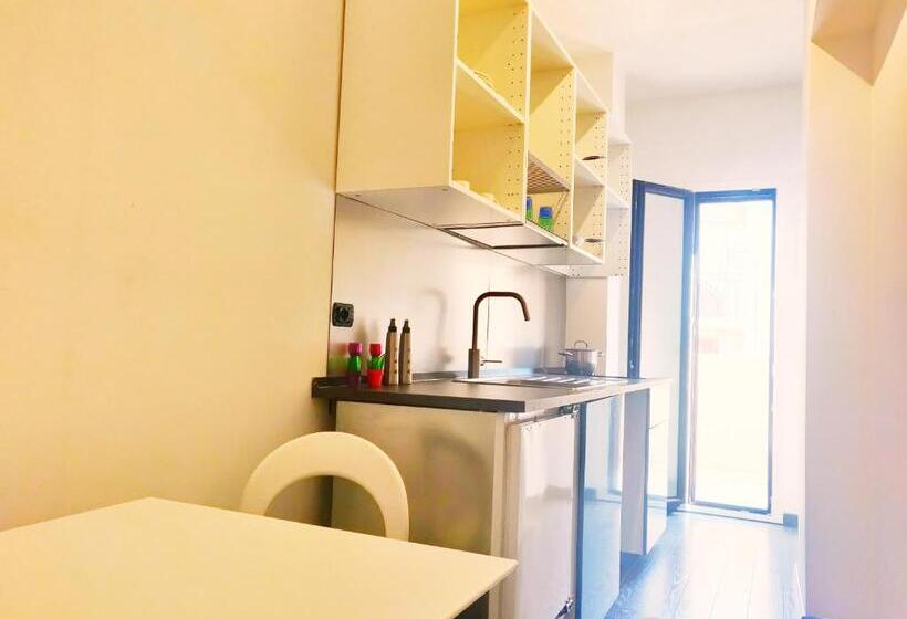 استودیو استاندارد با تراس, Areté Luxury Room