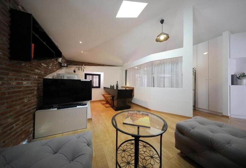 Студия Superior, Central Apartments Integrated