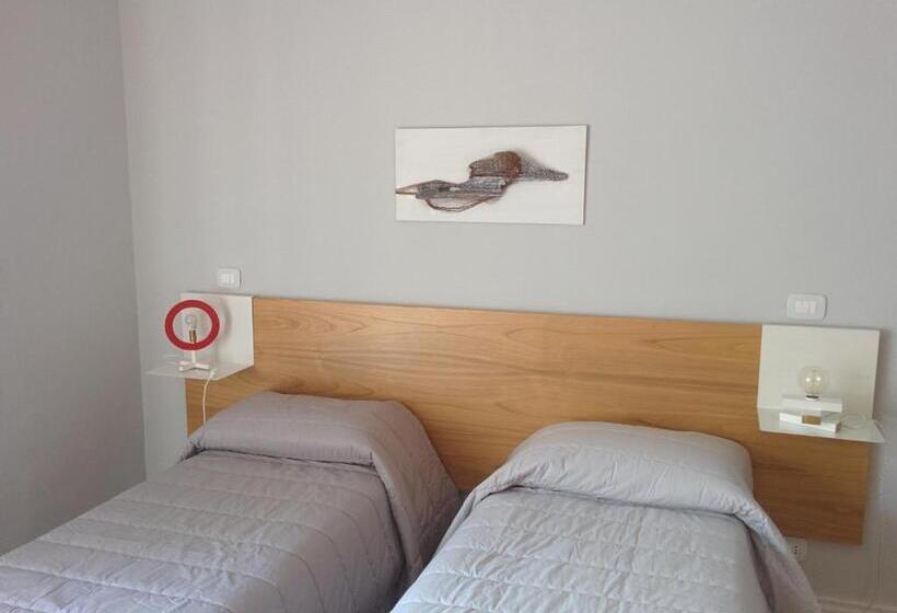 اتاق استاندارد با بالکن, Ciauru Design B&b