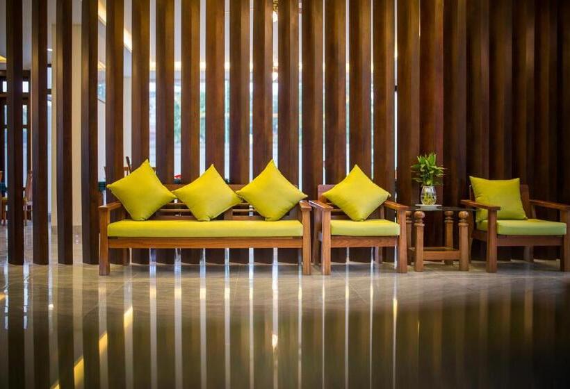سوییت جونیور با بالکن, Hoi An Green Apple