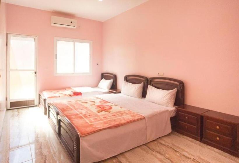 Chambre Standard Individuelle, Kasbah Hotel Camping Jurassique